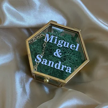 Золотая шестигранная стеклянная коробка для колец со мхом, Персонализированная коробка для колец для свадебной церемонии, современный держатель для колец для помолвок